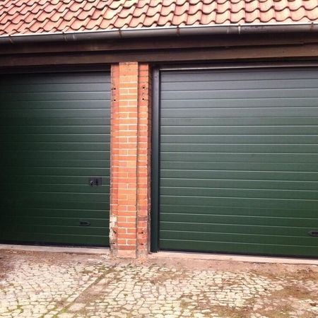 Teckentrup RAL 6005 moosgrün waagerechte Sicke
