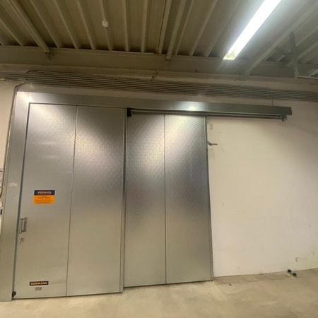 Hörmann Stahl-Teleskop-Feuerschutzschiebetor FST 90-1-T2, 2900 × 2950 mm