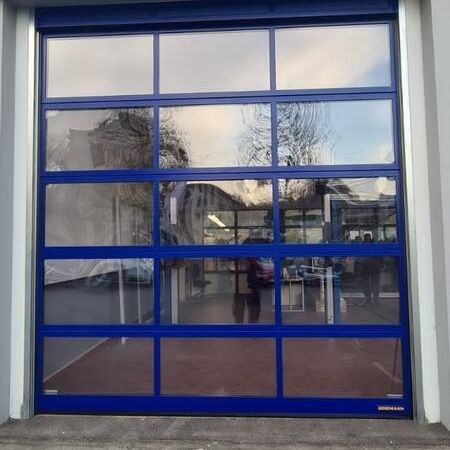 Hörmann Austausch-Tor, RAL 5010 Gentianablau, komplett verglast