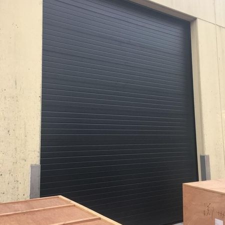 ConDoor Industrie-Sektionaltor ISO40, Sicke, Stucco geprägt, RAL 7016 Anthrazitgrau