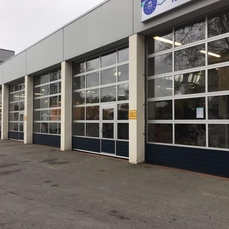 Alpha T240, Niedrigsturz, RAL 7016 Anthrazitgrau, Stucco-Sicke