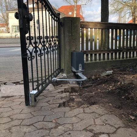 Marantec Comfort 560 Gelenkarmantrieb 2-flügelig